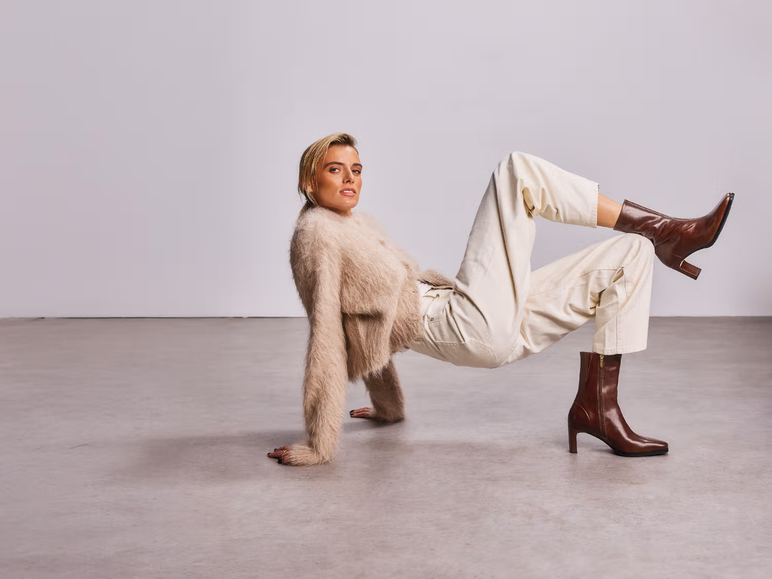 Front Page -Cheap Shoes Store fe5ea39b0ff41946b9749e93616ac9bdff5de117 1500x1125 1